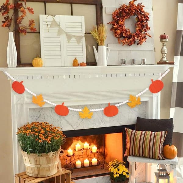 2 stk. Høstfilt-gresskar og treperle-krans til Halloween og Thanksgiving 2 PCS