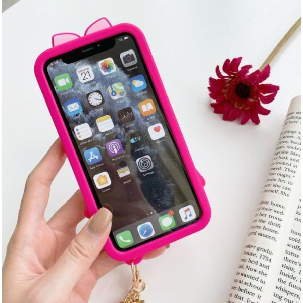 Phone case med charmiga nyckelringbollar iphone12 mini