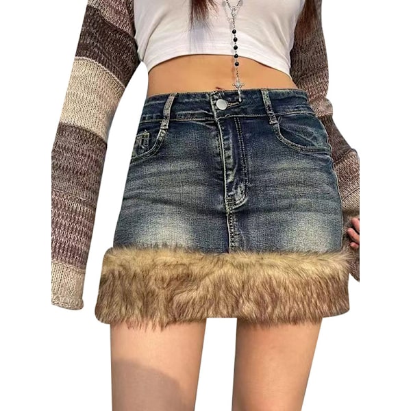 Damjeanshortskjort med rå kant, hög midja och fickor L