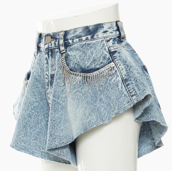 Denimshorts med volangfåll för kvinnor m