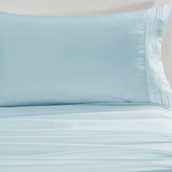 Supermjukt Sängset i Enfärgad Design för Sovrummet Blue Twin