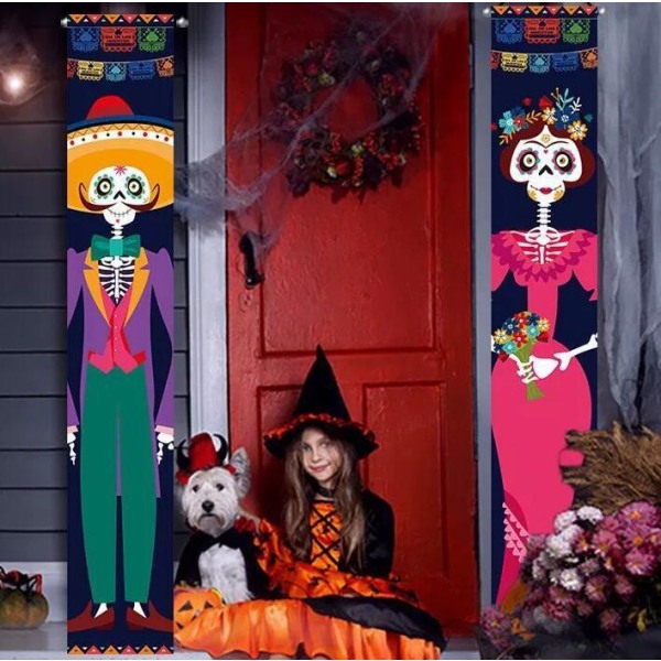 2 kpl Halloween-lippuja ulkokoristeluun 30*180CM