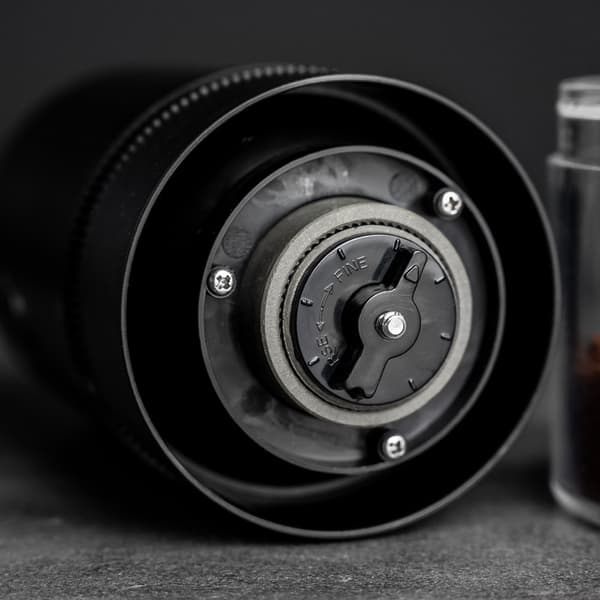 Bärbar kaffebönkvarn Automatisk för camping/dropp, USB black