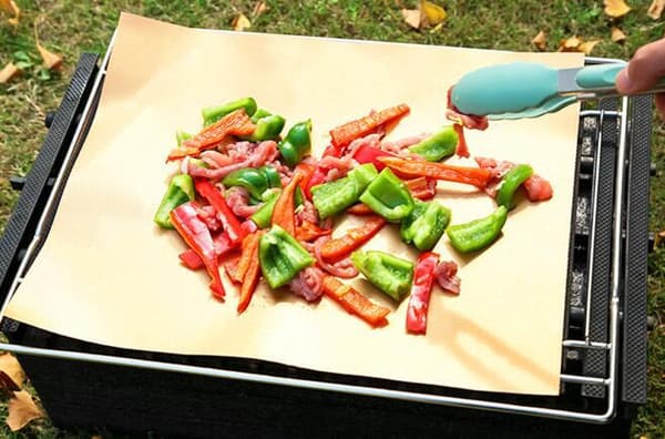 Återanvändbart Teflon BBQ-papper Golden 240*340cm