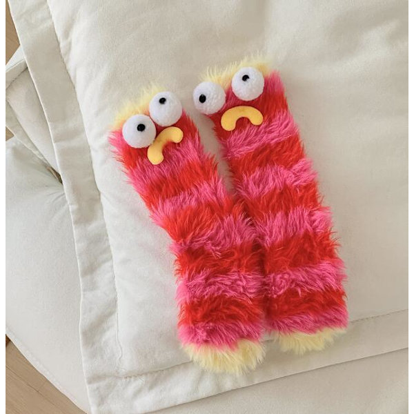 Fuzzy Quirky Mid-Calf Sokker Red