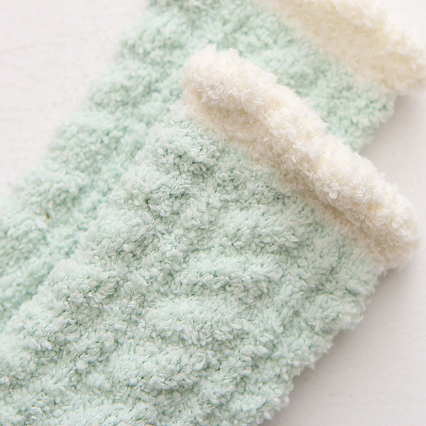 7 Par Damstrumpor med Vaddering, Fuzzy Fleece Hemstrumpor