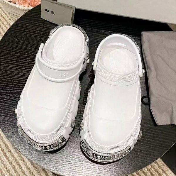 Mænds og Kvinders Åndbare Have-Klodser Komfortable Slip-On Strand-Sandaler Tøfler White 42-43