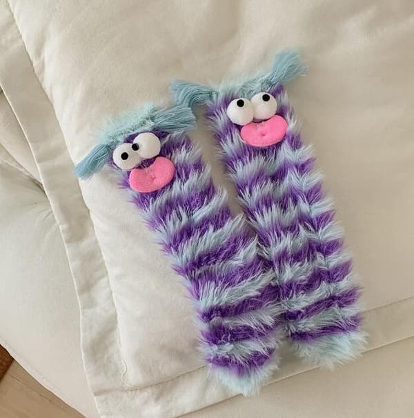 Fuzzy Quirky Mid-Calf Sokker Pinstripe