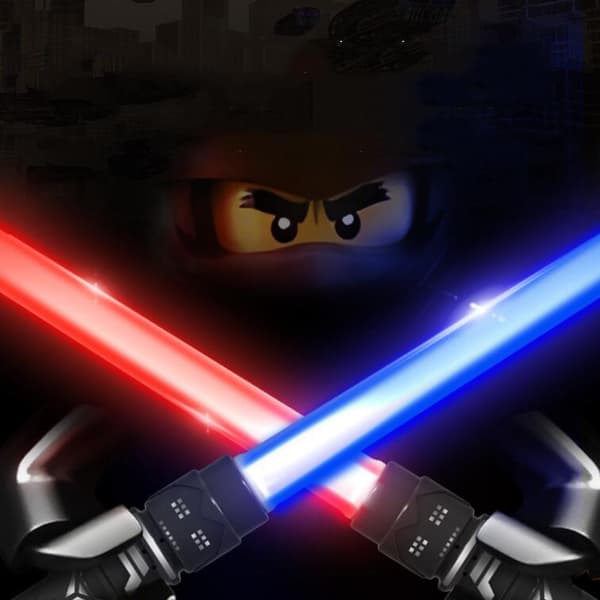 2 stk Led Teleskopisk Lys Sabel Med Lyd White