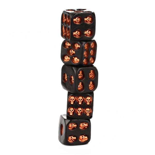 5 stycken Skalletärningar Halloweentärningar 3D Skeletttärningar gold