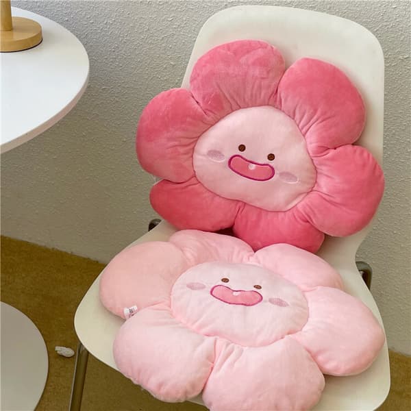 Blomkuddematta Heminredning Kudde darkpink