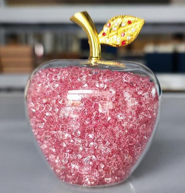 Jouluillan Resin Diamond -omena Pink