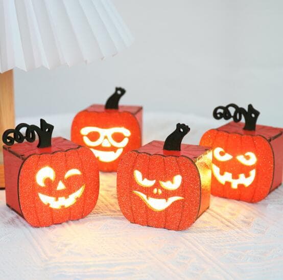 Halloween LED Trelysende Spøkelsesansikt Gresskarlys Style 3