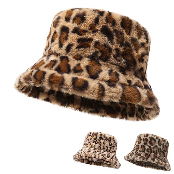 Kvinnors leopardmönstrade fuskpälshinkhatt Brown