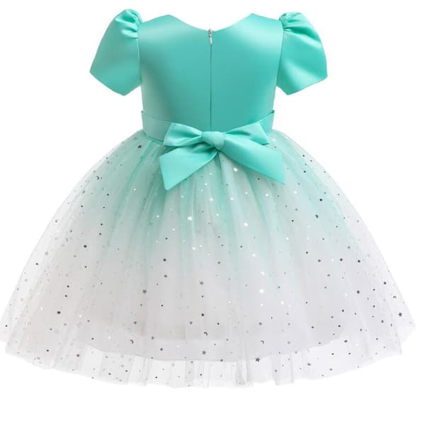 Barnklänningar för 3-10 år Light green 130