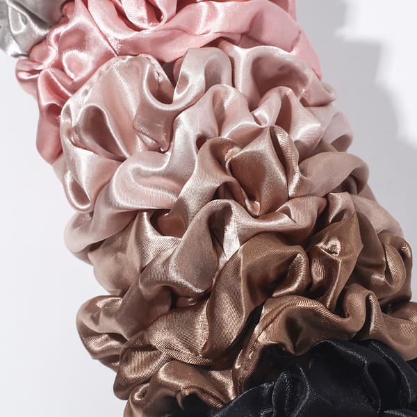 Silke Scrunchies Hårelastikker til Kvinder - Blød Sød Satin Silke Scrunchie til Krøllet Tykt Hår 6-pak polychrome