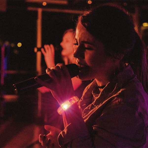 6st Glow Sticks LED-armband lyser upp leksaker Wide