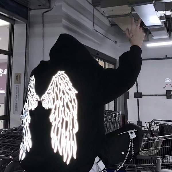 Menn Refleks Fleece Genser med Engelvinger Grafisk Gothic Hettestropp M
