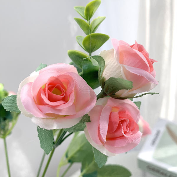 Simulering Rose 5 Branch Artificiell Rose Flower Red