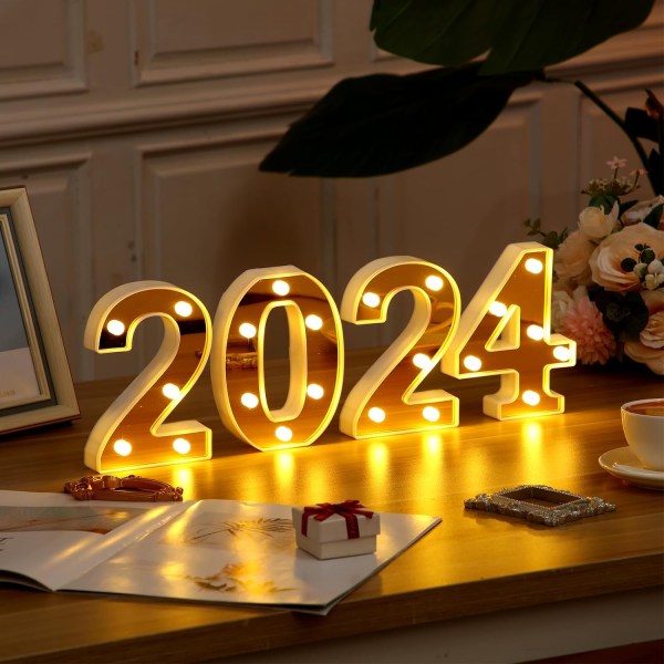 2024 LED-valaistut numerot vuoden 2024 juhlatunnelmaan 2024