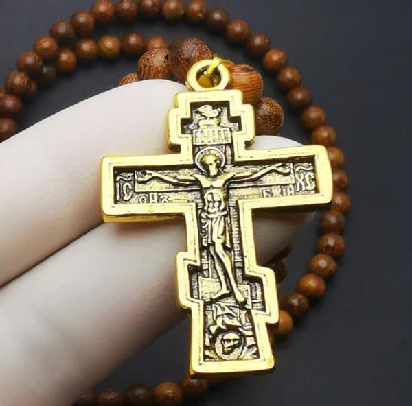 Jesus Kors Halsband Träpärlor Brown