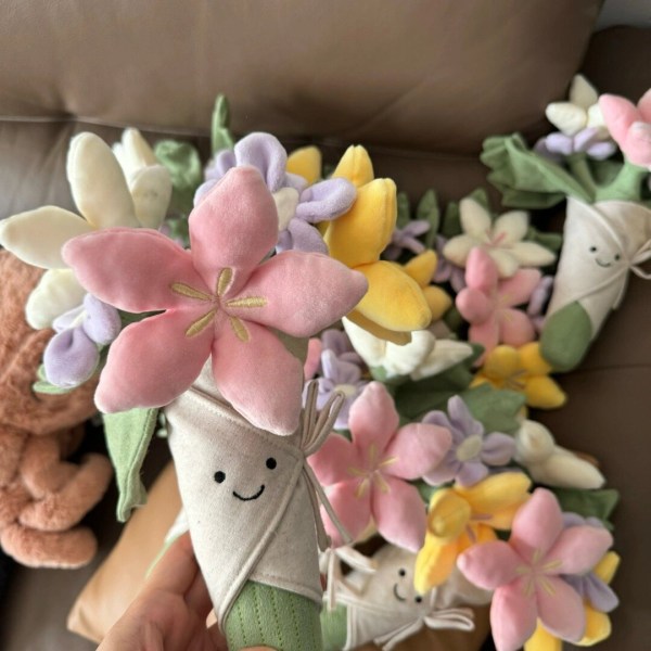 Plush Bukett med Hold, Simulert Tulipan Blomsterdukke