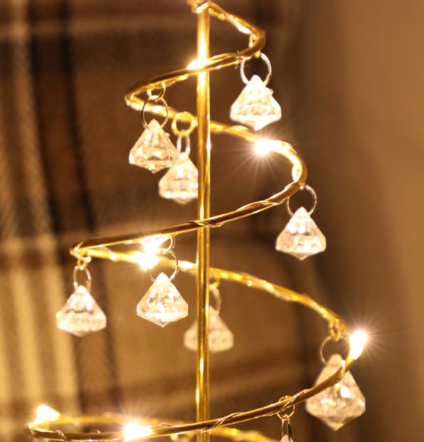 13 I julgran Kristalllampa Gold