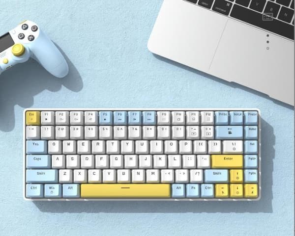Mekaniskt tangentbord som lyser White