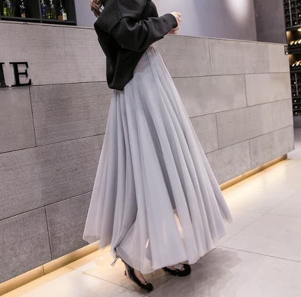 Midilengde Høytaljet Halv-Saree Gray