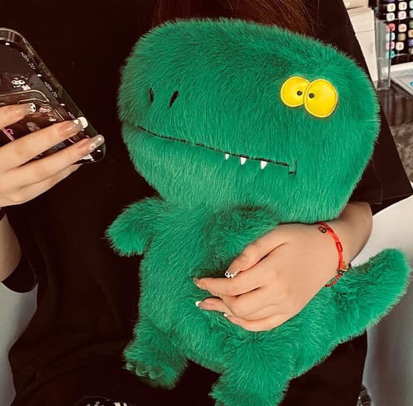 13,8'' Pehmolelu Cartoon Dinosaur Nuket 35CM