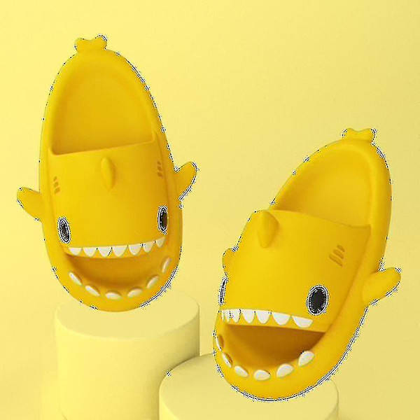 Shark Tofflor Halkfria dusch Badrumstofflor Mjuka sommarsandaler för flickor och pojkar New_h Xianning yellow 40 41