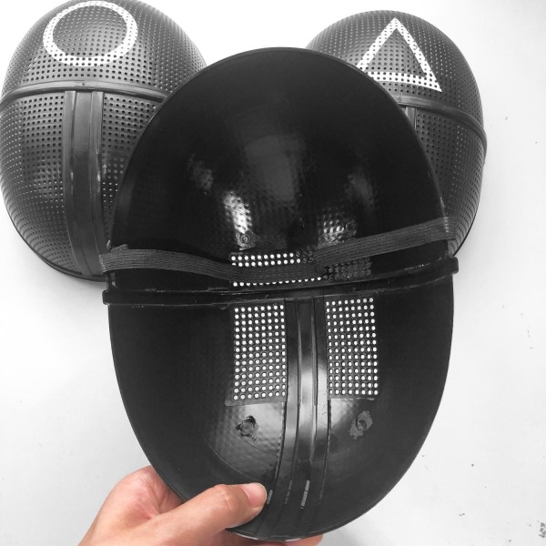 Squid Game Maske / Ansigtsmaske - Cosplay V Black Triangle