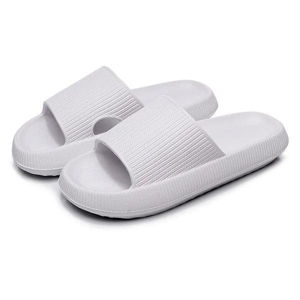 Naiset Paksu Platform Cloud Tossut - white 48-49(300mm)