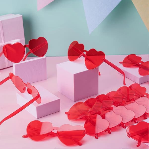 12-pack hjärtformade glasögon, ramlösa solglasögon, klassrumsbytespresent för barn röd