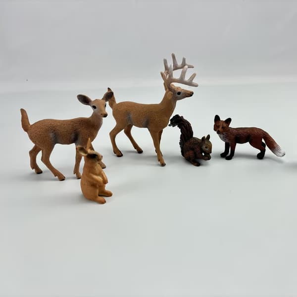 Realistiska skogsdjurfigurer, 6-pack skogsdjursset
