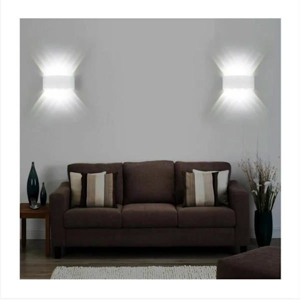 En bit LED inomhus varmvit vägglampa modern vattentät 8W lampa för sovrum hem korridor vardagsrum (vit)-22*8*4cm