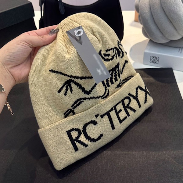ARC'TERYX Herrmössa Casual Varm Vinter Skihjelm Off-white