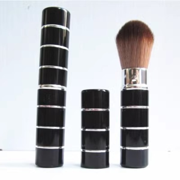 Bärbart teleskophandtag Makeup Blush Brush Kabuki Brush Soft Face Mineral Foundation Blush Brush Treasure Black