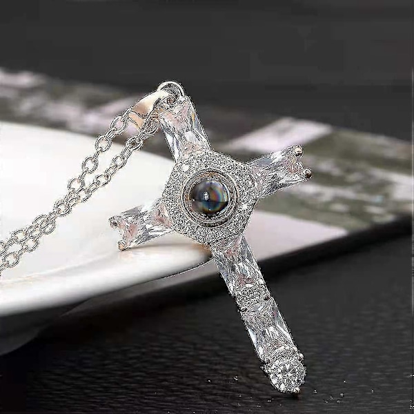 2 stk Kryssprojeksjonshalskjede Choker Krystallkryss Herrens bønn Krysshalskjede For Venner Fars Gave