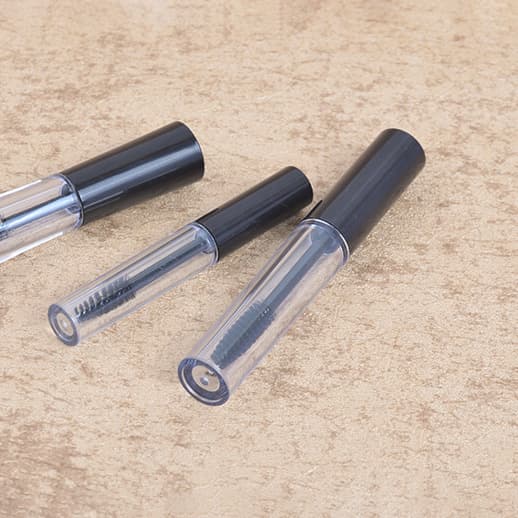 Tom maskarabbeholder med øyenvippebørste Svart 10 ml