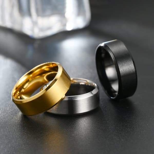 Børstet ring i rustfritt stål 8 mm svart (10)