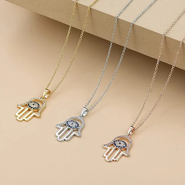 Onda öga Hamsa hand halsband 14k guldpläterat tredje öga vitt blått