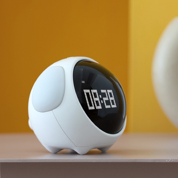 Electronic alarm clock for children