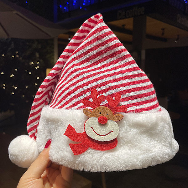 Mjuka julhattar, plysch julhattar med pompom för vuxna och barn