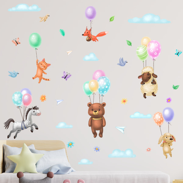 En uppsättning väggdekaler med djurballonger - räv, björn, katt - för sovrummet