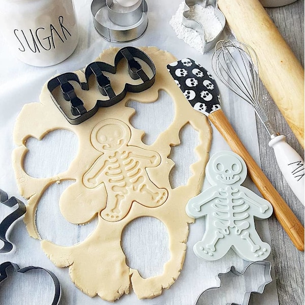 Halloween Skull Gingerbread Men Biscuit Cutter 3D Fondant Biscuit Mold Baki