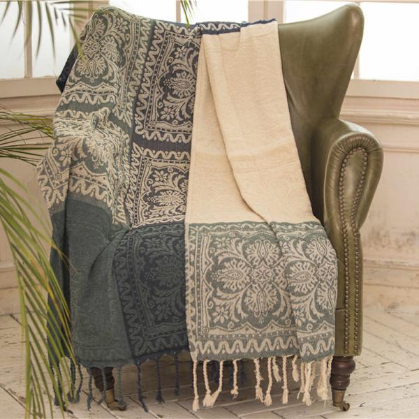 1 st soffaöverdrag dekorativt stolsöverdrag för bäddsoffa (150 x 190 cm)