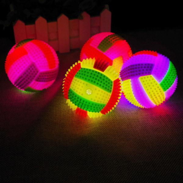 3 stk Fotballformet hoppende hundetyggeball med blinkende LED