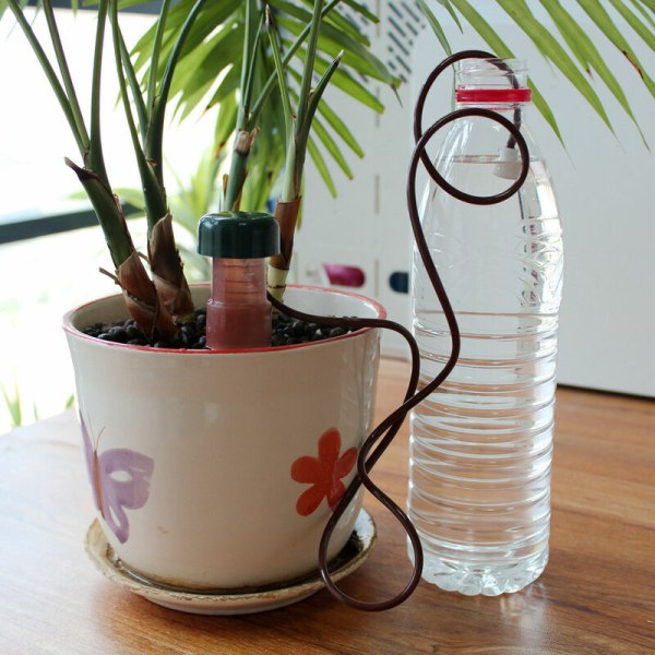 Set med 4 vattenbollar, vattenfontän för växter och blommor, G