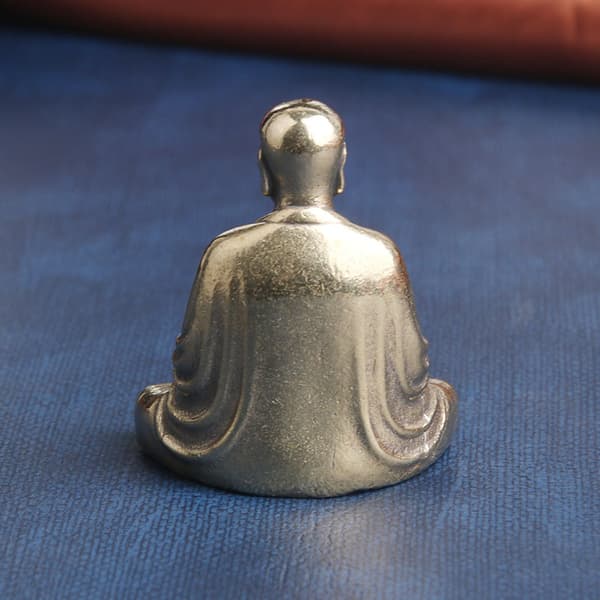Solid mässing gjord gammal Ksitigarbha Bodhisattva prydnader innesluter gudar bronz
